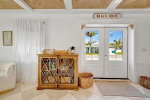 117 81ST STREET, HOLMES BEACH, FL 34217 - MLS#MFRA4684654