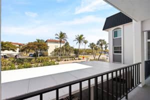 5600 BEACH WAY DRIVE, SARASOTA, FL 34242 - MLS#MFRA4684669