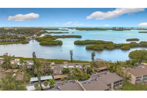1510 PELICAN POINT DRIVE, SARASOTA, FL 34231 - MLS#MFRA4684690
