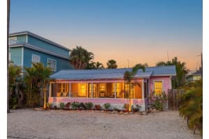 2913 GULF DRIVE, HOLMES BEACH, FL 34217 - MLS#MFRA4684724