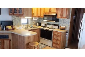 3275 26TH AVENUE, BRADENTON, FL 34208 - MLS#MFRA4684772