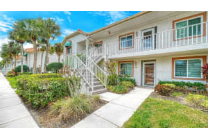 4244 MADEIRA COURT, SARASOTA, FL 34233 - MLS#MFRA4684792