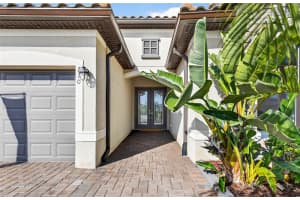 710 ACACIA COURT, BRADENTON, FL 34212 - MLS#MFRA4684807