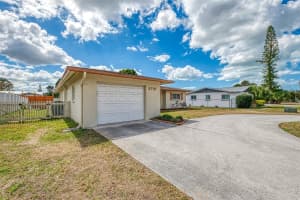 3710 WILKINSON ROAD, SARASOTA, FL 34233 - MLS#MFRA4684816