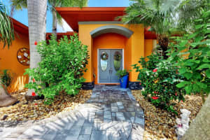 118 SAO LUIZ STREET, PUNTA GORDA, FL 33983 - MLS#MFRA4684823