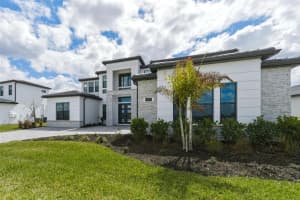 2505 WATERFRONT CIRCLE, SARASOTA, FL 34240 - MLS#MFRA4684862