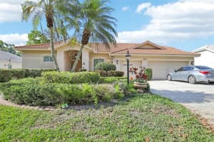6503 Drewrys Blf, BRADENTON