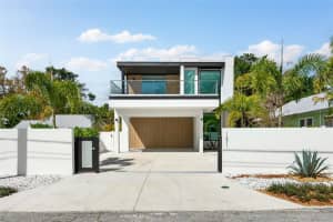 1671 Arlington St, SARASOTA