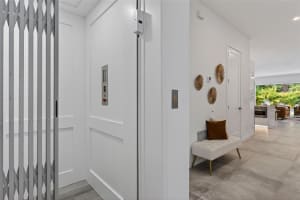 1671 ARLINGTON STREET, SARASOTA, FL 34239 - MLS#MFRA4684899