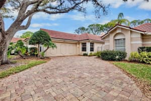3846 Lyndhurst Ct, SARASOTA