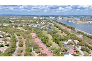 3846 LYNDHURST COURT, SARASOTA, FL 34235 - MLS#MFRA4684900