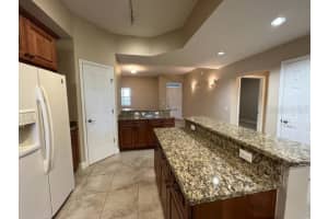 7710 LAKE VISTA COURT, LAKEWOOD RANCH, FL 34202 - MLS#MFRA4684902