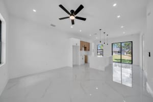 635 SUMMIT AVENUE, LEHIGH ACRES, FL 33974 - MLS#MFRA4684906