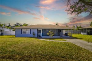 2208 Shawnee St, SARASOTA