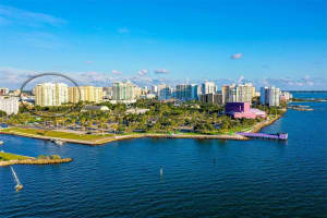 800 TAMIAMI TRAIL, SARASOTA, FL 34236 - MLS#MFRA4685003