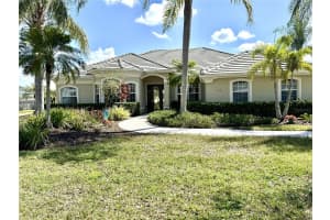 709 COUNTRY MEADOWS WAY, BRADENTON, FL 34212 - MLS#MFRA4685019