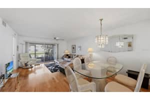 4278 MADEIRA COURT, SARASOTA, FL 34233 - MLS#MFRA4685022