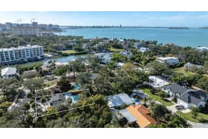 2019 CHIPPAWA PLACE, SARASOTA, FL 34234 - MLS#MFRA4685039