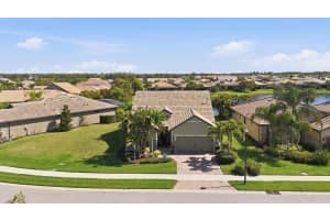 5357 SUNDEW DRIVE, SARASOTA, FL 34238 - MLS#MFRA4685055