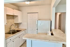 2038 19TH AVENUE, BRADENTON, FL 34205 - MLS#MFRA4685068