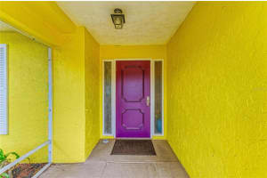 7309 MEADOWBROOK DRIVE, SARASOTA, FL 34243 - MLS#MFRA4685102