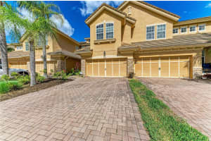 8160 VILLA GRANDE CT, SARASOTA, FL 34243 - MLS#MFRA4685128