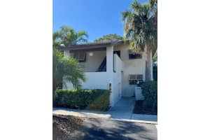 5228 Willow Links #76, SARASOTA