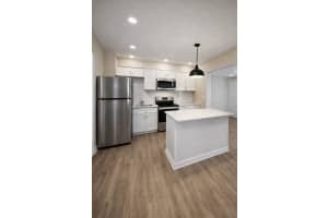 2547 14TH AVENUE, ST PETERSBURG, FL 33712 - MLS#MFRA4685153