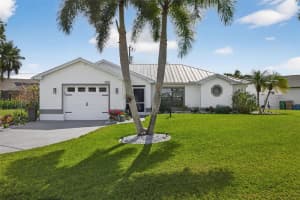 3405 Se 10th Pl, CAPE CORAL