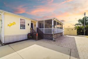 812 50TH AVENUE TERRACE, BRADENTON, FL 34207 - MLS#MFRA4685227