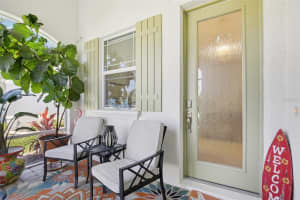 2946 TRUSTEE AVENUE, SARASOTA, FL 34243 - MLS#MFRA4685262