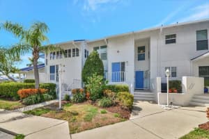 946 SANDPIPER CIRCLE, BRADENTON, FL 34209 - MLS#MFRA4685283