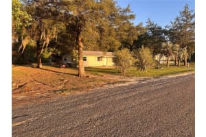 15595 27TH AVENUE, CITRA, FL 32113 - MLS#MFRA4685328