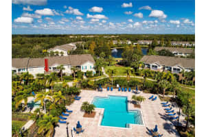 8926 MANOR LOOP, LAKEWOOD RANCH, FL 34202 - MLS#MFRA4685335