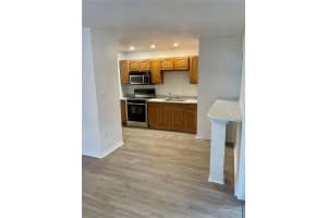 3215 BUNCHE STREET, SARASOTA, FL 34234 - MLS#MFRA4685395