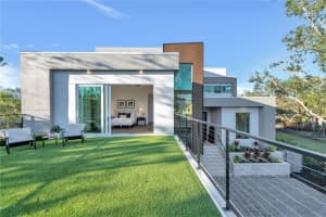 603 TREMONT STREET, SARASOTA, FL 34242 - MLS#MFRA4685407