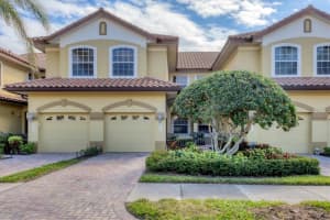 8411 MIRAMAR WAY, LAKEWOOD RANCH, FL 34202 - MLS#MFRA4685409