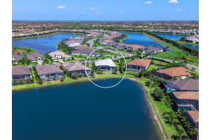 17238 SALERNO DRIVE, LAKEWOOD RANCH, FL 34202 - MLS#MFRA4685424