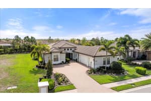 16316 CASTLE PARK TERRACE, LAKEWOOD RANCH, FL 34202 - MLS#MFRA4685453