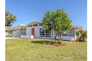 317 HILLVIEW ROAD, VENICE, FL 34293 - MLS#MFRA4685471