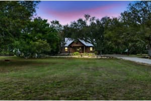 6888 MYAKKA VALLEY TRL, SARASOTA, FL 34241 - MLS#MFRA4685475