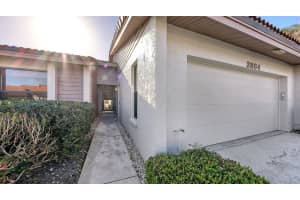 3864 WILSHIRE CIRCLE, SARASOTA, FL 34238 - MLS#MFRA4685505