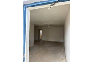 4444 SWIFT ROAD, SARASOTA, FL 34231 - MLS#MFRA4685535