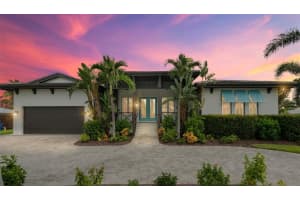 5569 Cape Leyte Dr, SARASOTA