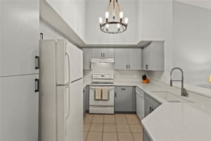 4166 CENTRAL SARASOTA PARKWAY, SARASOTA, FL 34238 - MLS#MFRA4685582