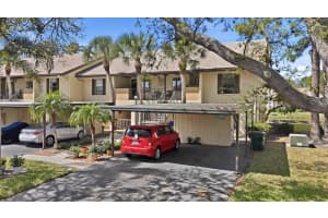 380 Three Lakes Ln #a, VENICE