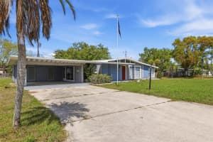 3727 DOVER DRIVE, SARASOTA, FL 34235 - MLS#MFRA4685598