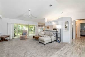 4524 28TH AVENUE DRIVE, BRADENTON, FL 34208 - MLS#MFRA4685617