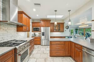 207 23RD STREET, BRADENTON, FL 34205 - MLS#MFRA4685623