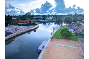 5354 SHADOW LAWN DRIVE, SARASOTA, FL 34242 - MLS#MFRA4685655